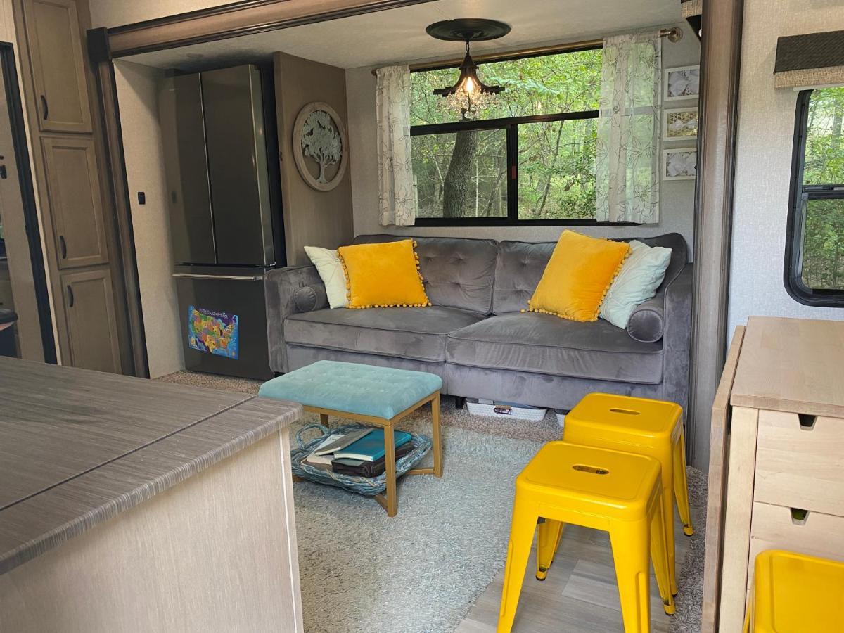 Cozy Rv Experience W/Pool+Spa Near Lake Conroe Willis Экстерьер фото